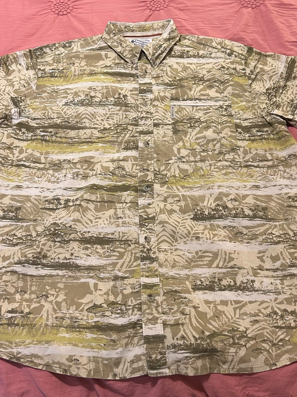 Columbia Men's Short-Sleeve Printed Button-Up Shirt in Olive Green XL